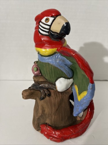 Casals parrot figurine - parrot,